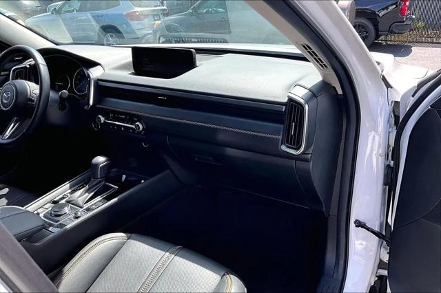 2025 Mazda CX-50 Hybrid Premium Plus Package