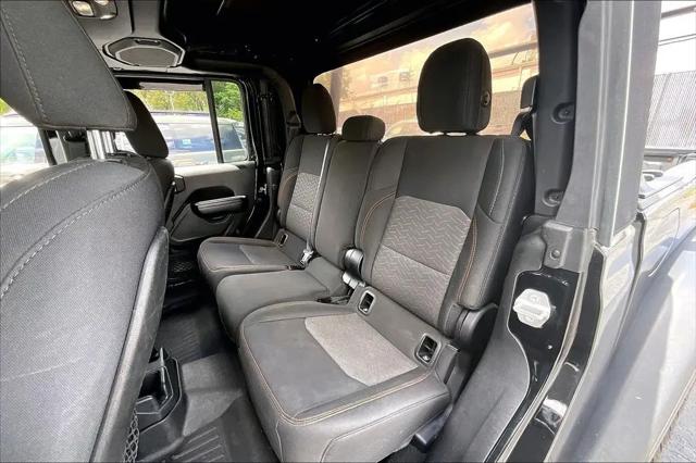 2021 Jeep Gladiator Sport