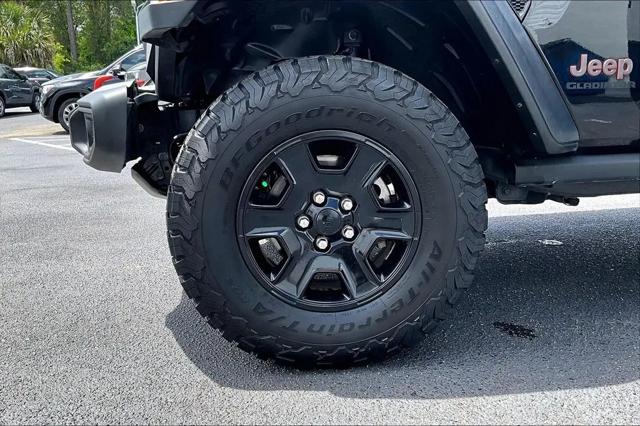 2021 Jeep Gladiator Sport