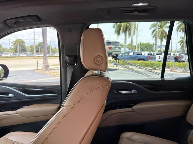 2022 Cadillac Escalade 2WD Premium Luxury