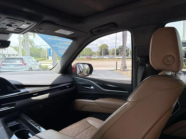 2022 Cadillac Escalade 2WD Premium Luxury