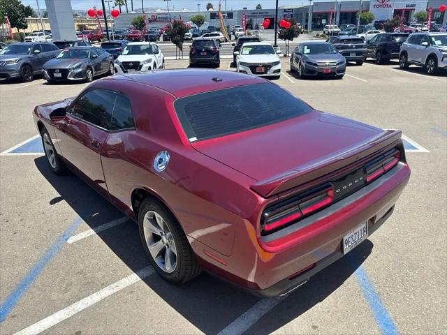 2019 Dodge Challenger SXT