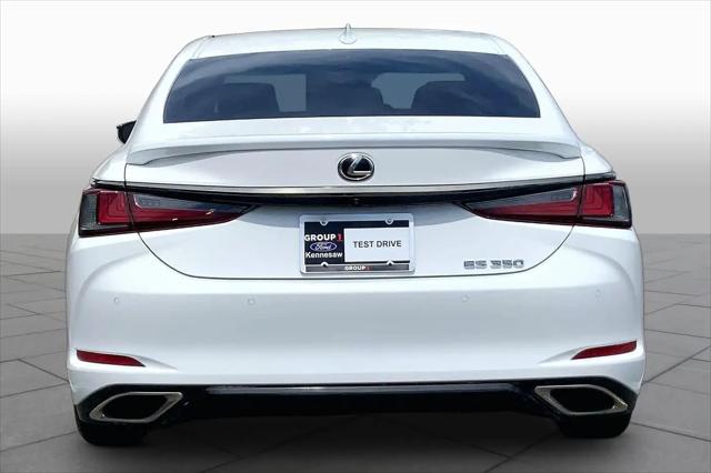 2023 Lexus ES 350 F SPORT Handling