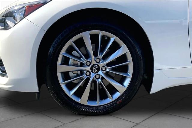 2023 INFINITI Q50 LUXE