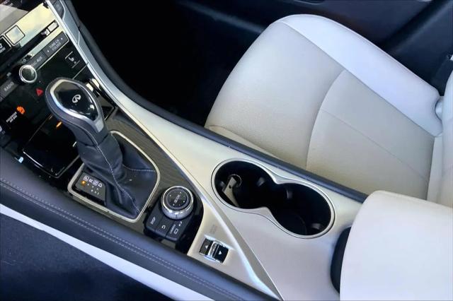 2023 INFINITI Q50 LUXE