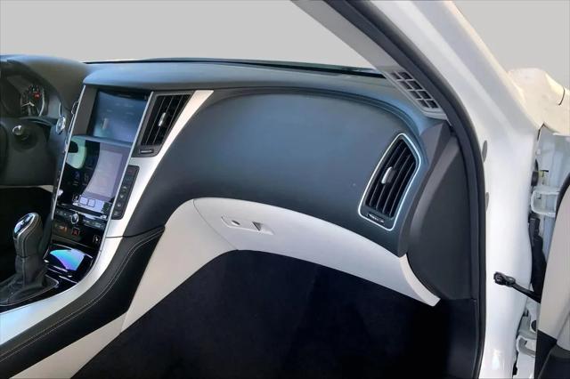 2023 INFINITI Q50 LUXE