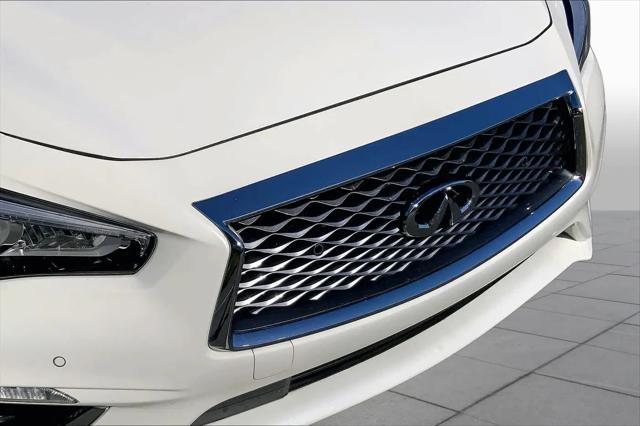 2023 INFINITI Q50 LUXE