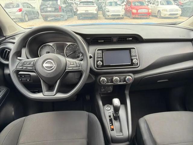2025 Nissan Kicks S