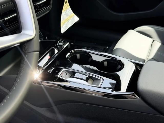 2027 Audi e-tron Sportback Premium quattro