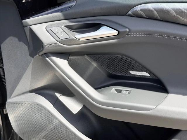 2027 Audi e-tron Sportback Premium quattro