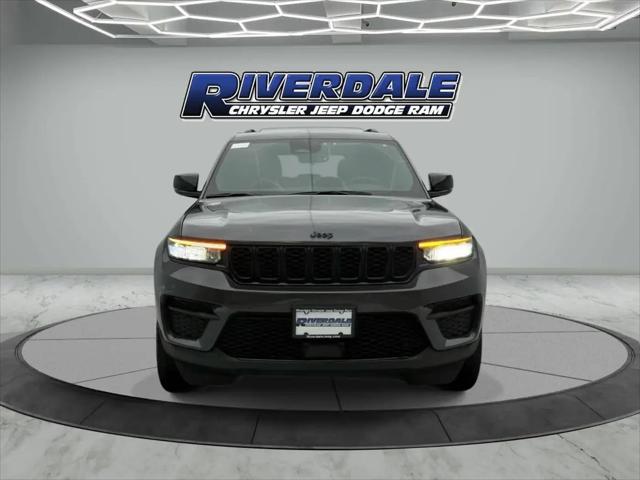 2025 Jeep Grand Cherokee Altitude X 4x4