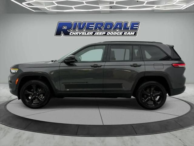 2025 Jeep Grand Cherokee Altitude X 4x4