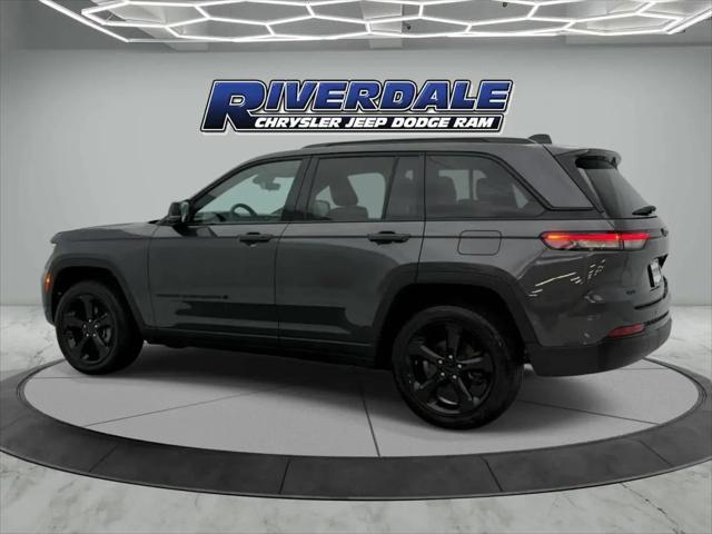 2025 Jeep Grand Cherokee Altitude X 4x4