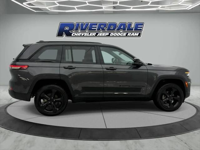 2025 Jeep Grand Cherokee Altitude X 4x4