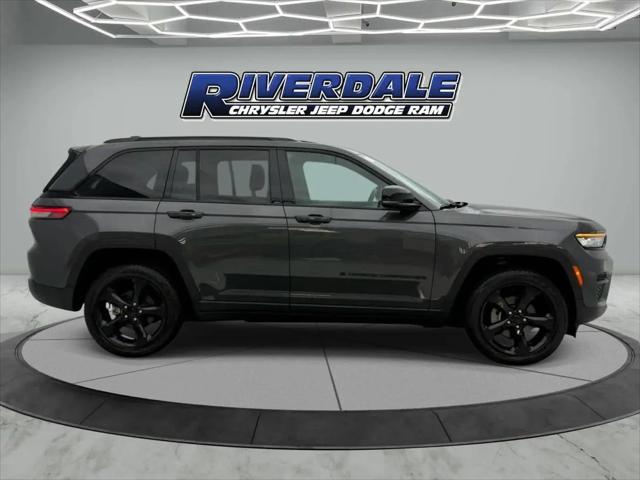 2025 Jeep Grand Cherokee Altitude X 4x4
