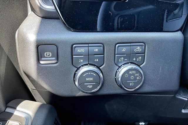 2026 GMC Sierra 2500HD Crew Cab, Standard Bed, SLT, 4WD