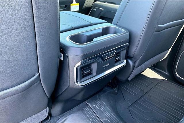 2026 GMC Sierra 2500HD Crew Cab, Standard Bed, SLT, 4WD