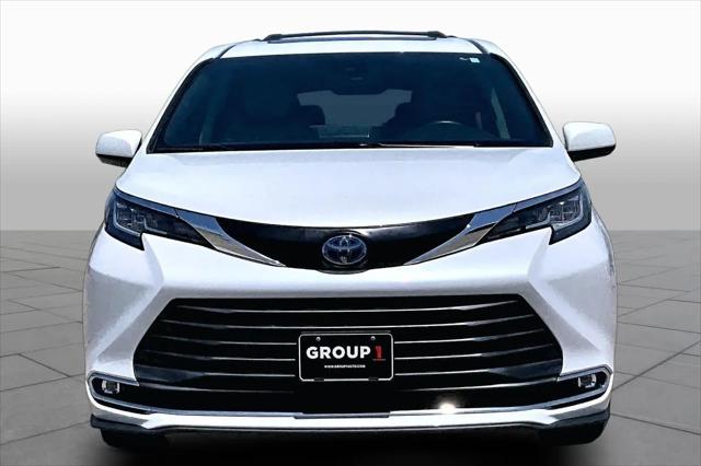 2022 Toyota Sienna XLE