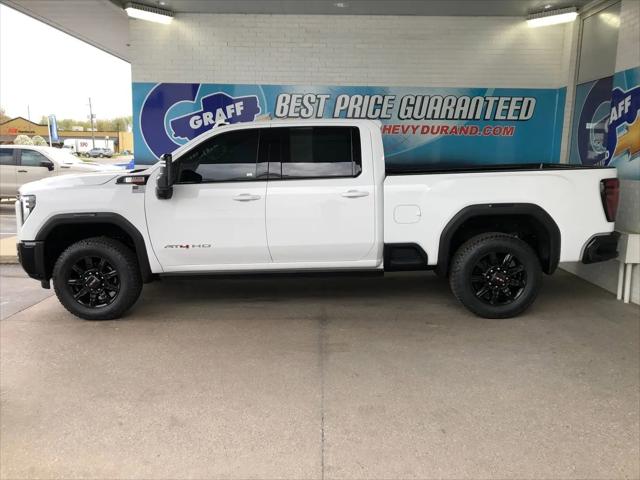 2025 GMC Sierra 3500HD 4WD Crew Cab Standard Bed AT4