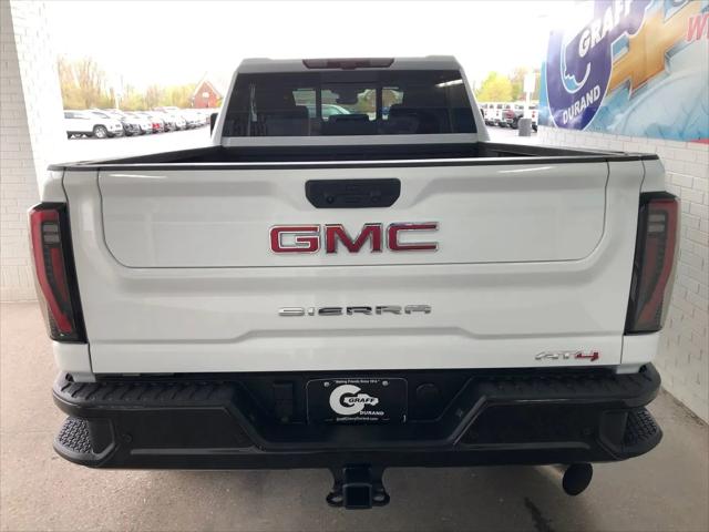 2025 GMC Sierra 3500HD 4WD Crew Cab Standard Bed AT4