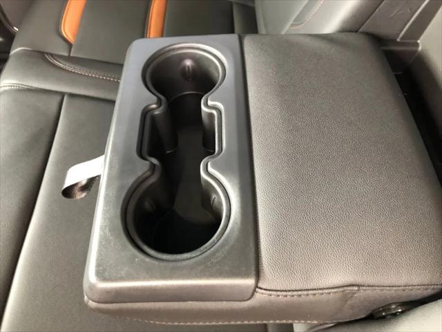 2025 GMC Sierra 3500HD 4WD Crew Cab Standard Bed AT4