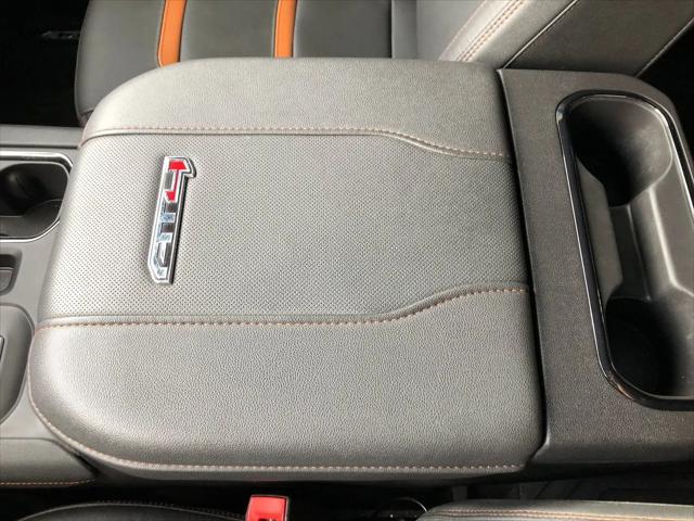 2025 GMC Sierra 3500HD 4WD Crew Cab Standard Bed AT4