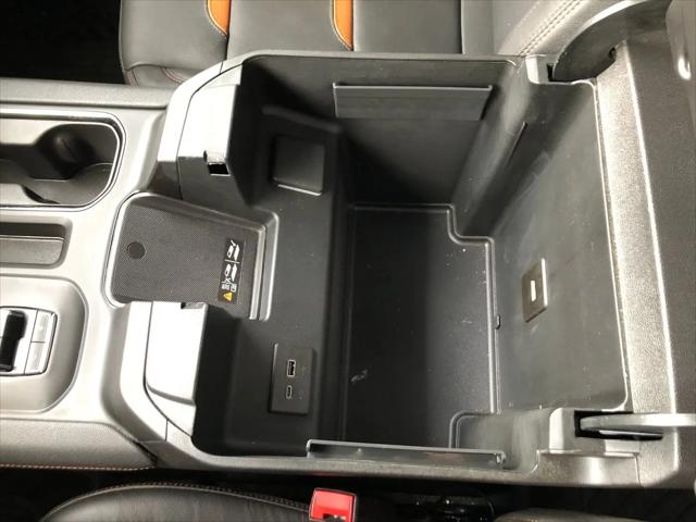 2025 GMC Sierra 3500HD 4WD Crew Cab Standard Bed AT4