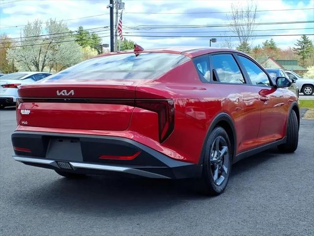 2025 Kia K4 LXS