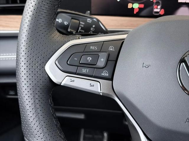 2026 Volkswagen Tiguan SEL R-Line Turbo
