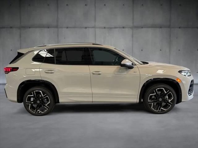 2026 Volkswagen Tiguan SEL R-Line Turbo