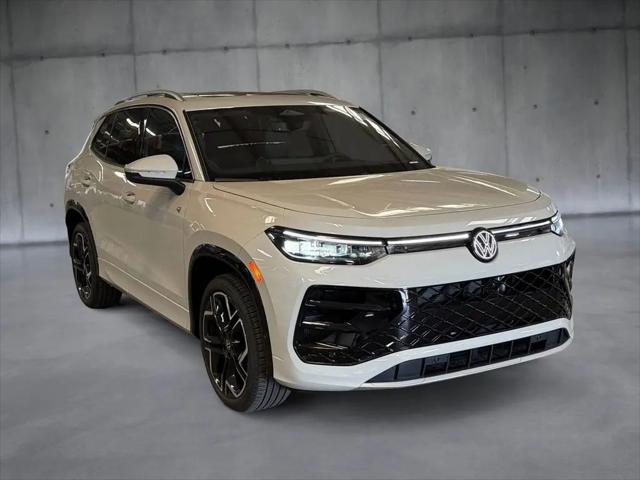 2026 Volkswagen Tiguan SEL R-Line Turbo
