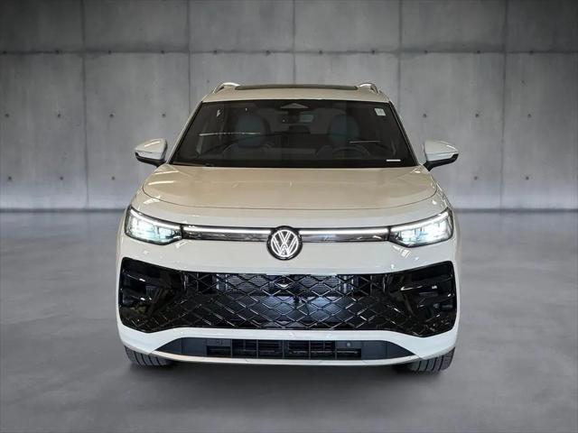 2026 Volkswagen Tiguan SEL R-Line Turbo
