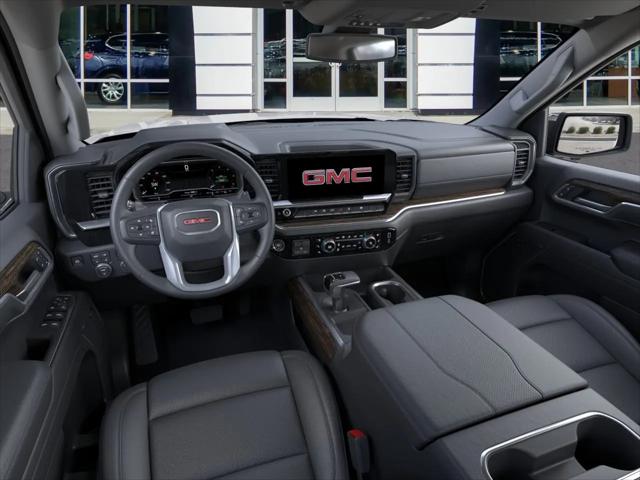 2026 GMC Sierra 1500 Crew Cab, Short Bed, SLT, 4WD