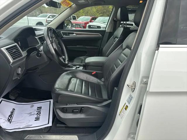2018 Volkswagen Atlas 3.6L V6 SEL Premium