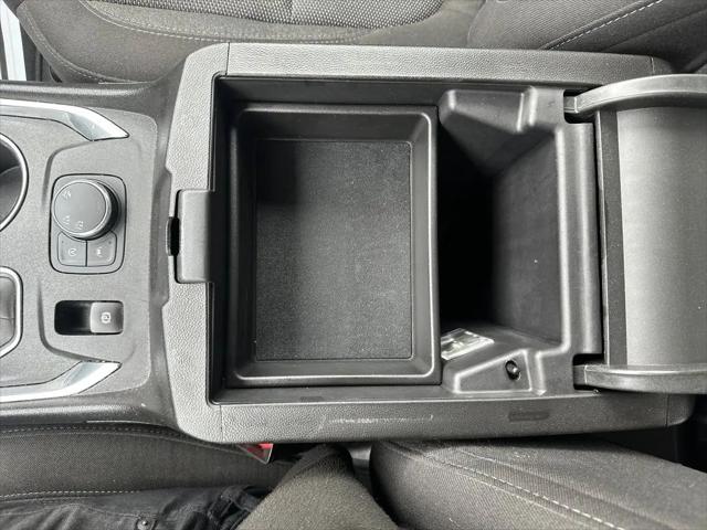 2023 Chevrolet Traverse AWD LT Cloth