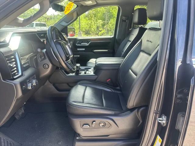2024 GMC Sierra 1500 4WD Crew Cab Short Box Denali