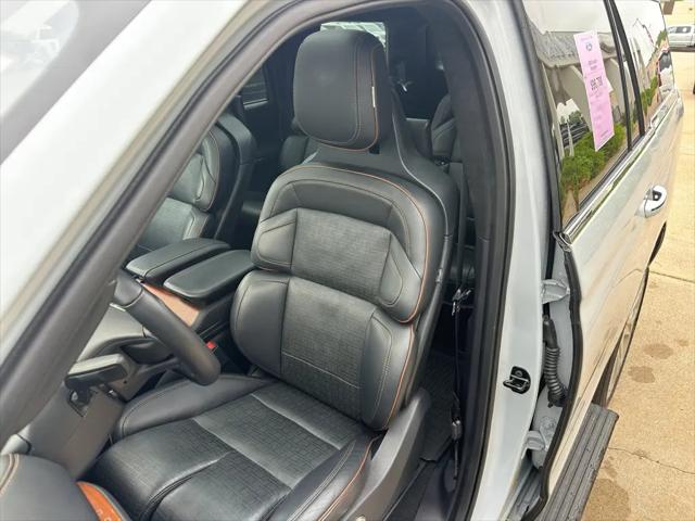2025 Lincoln Navigator Black Label
