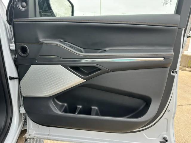 2025 Lincoln Navigator Black Label