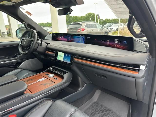 2025 Lincoln Navigator Black Label