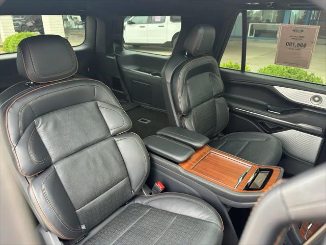 2025 Lincoln Navigator Black Label