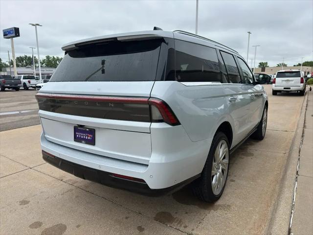2025 Lincoln Navigator Black Label