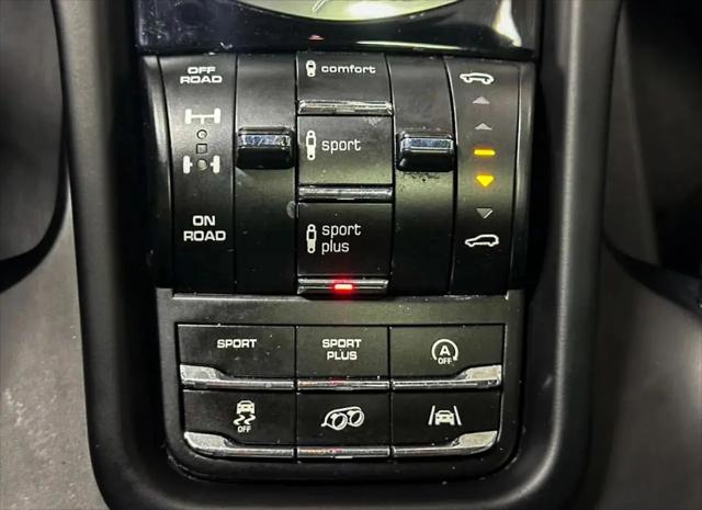 2018 Porsche Cayenne GTS