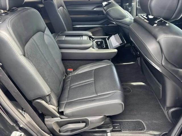 2023 Jeep Grand Wagoneer Obsidian 4x4