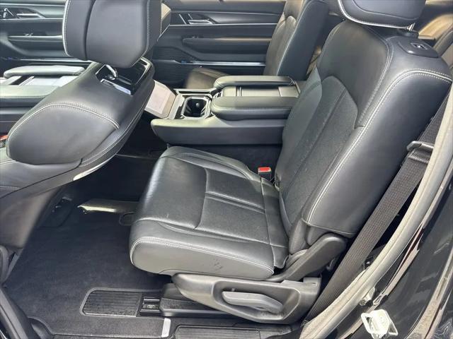 2023 Jeep Grand Wagoneer Obsidian 4x4