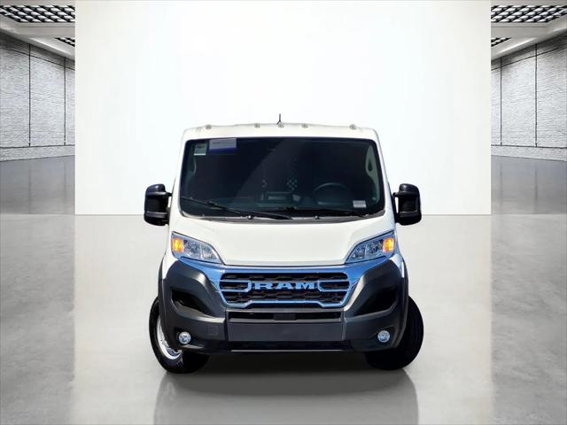 2025 Ram ProMaster 2500 Cargo Van Tradesman Low Roof 136" WB w/Pass Seat