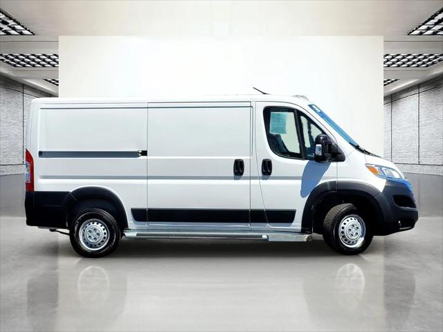 2025 Ram ProMaster 2500 Cargo Van Tradesman Low Roof 136" WB w/Pass Seat