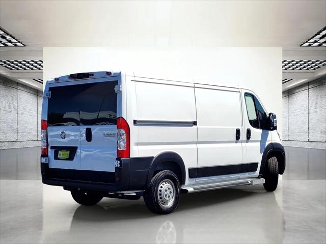 2025 Ram ProMaster 2500 Cargo Van Tradesman Low Roof 136" WB w/Pass Seat