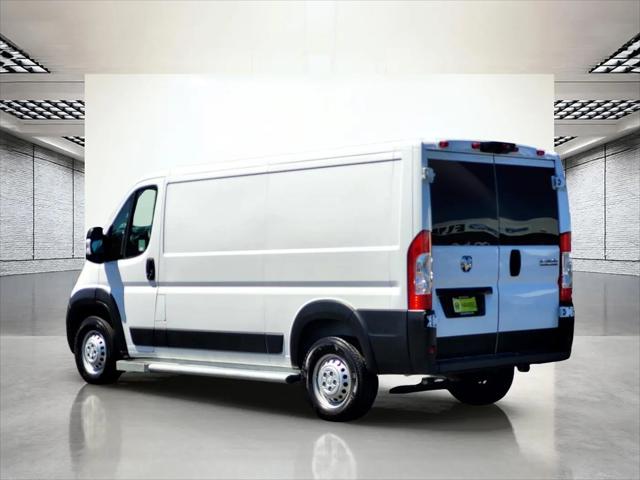 2025 Ram ProMaster 2500 Cargo Van Tradesman Low Roof 136" WB w/Pass Seat