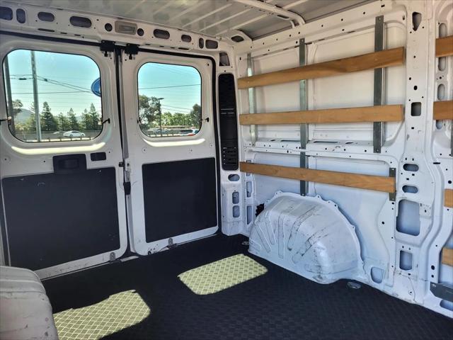 2025 Ram ProMaster 2500 Cargo Van Tradesman Low Roof 136" WB w/Pass Seat