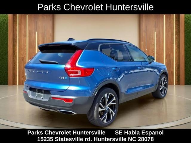 2019 Volvo XC40 T5 R-Design
